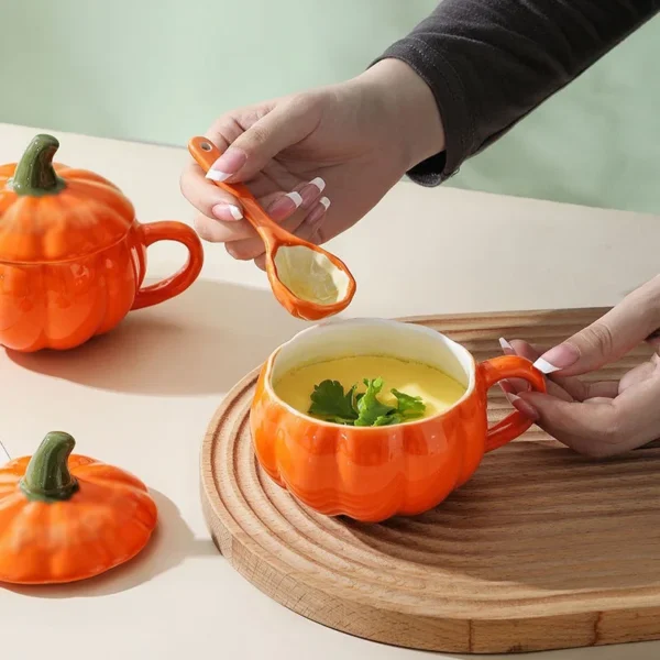Halloween Creative Pumpkin Ceramic Mug with Spoon & Lid – Cute Soup, Tea, Coffee, Milk, Oatmeal Breakfast Cup for Kids & Adults