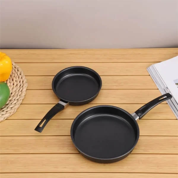 30cm Frying Pan Non-stick Mini Thick Steak Flat Pan Iron Pancake Egg Fryer shallow pancake pan Kitchen Cookware - Image 2