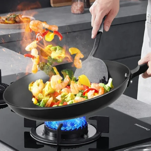 Cast Iron Frying Pan,Non Stick Pan Fried Steak Wok Uncoated Pot Kitchen Cookware For Gas Stove and Induction Cooker - Image 4