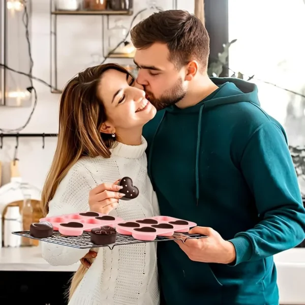 3-Piece Valentine's Day Heart-Shaped Silicone Molds – Food-Grade BPA-Free Molds for Chocolates, Candies, Cakes, Puddings & DIY Gifts - Image 3